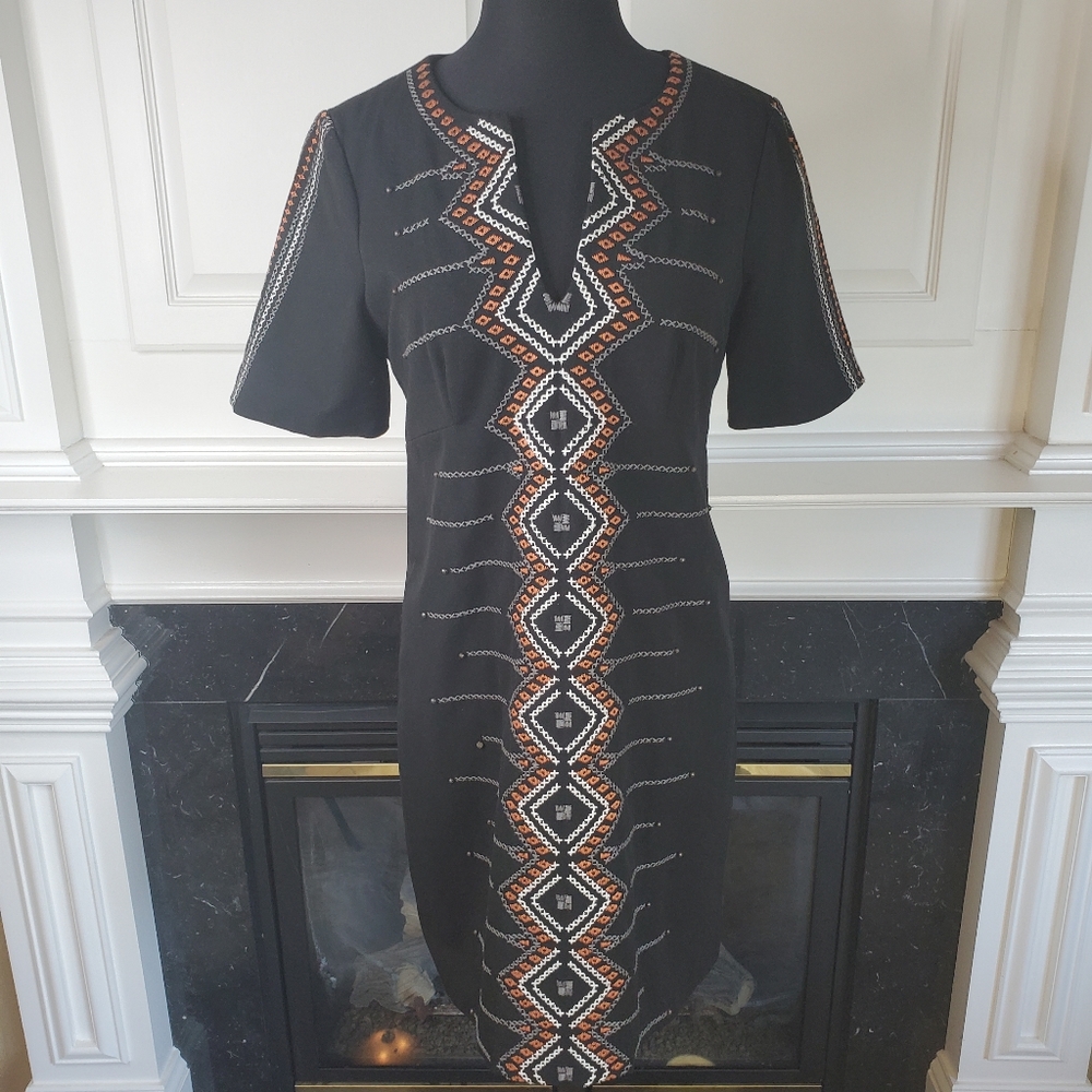 NANETTE LEPORE EMBROIDED SHEATH DRESS